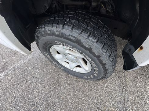 Used 2004 Toyota Tundra SR5 image 21