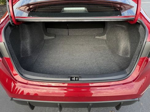 Certified 2025 Toyota Corolla SE image 32