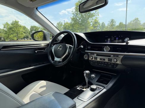 Used 2015 Lexus ES 350 FWD image 20
