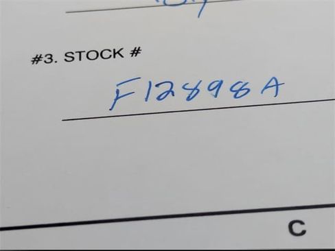 Used 2018 Ford Explorer XLT image 8