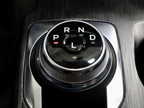 Certified 2024 Ford Escape Base w/ PHEV Premium Package image 33