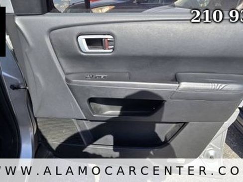 Used 2011 Honda Pilot EX-L image 18