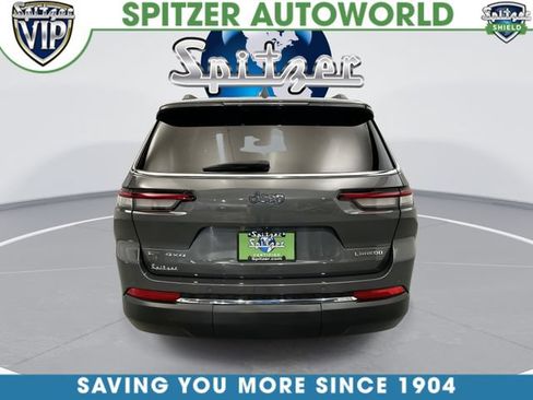 Used 2022 Jeep Grand Cherokee L Laredo w/ Luxury Tech Group I AWD/4WD image 9