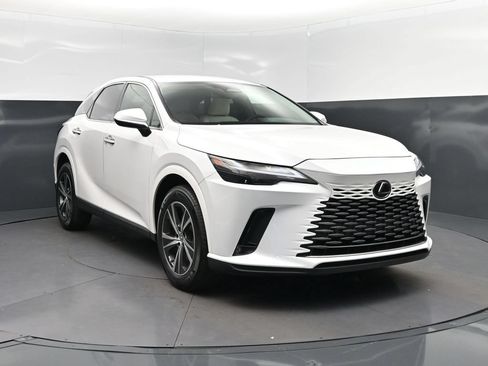 Used 2024 Lexus RX 350 FWD w/ Technology Package image 9
