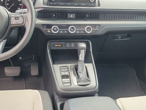 Used 2025 Honda CR-V EX image 21