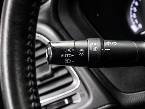 Used 2019 Honda HR-V Touring image 30