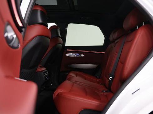 New 2026 Genesis GV70 2.5T Sport Prestige w/ G1 Accessory Package image 31