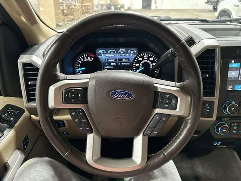 Used 2018 Ford F150 Lariat image 15