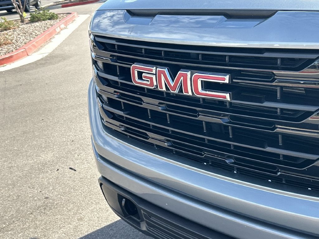 Used 2025 GMC Sierra 1500 Elevation AWD/4WD image 30