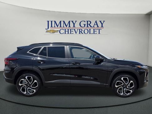New 2026 Chevrolet Trax RS w/ Driver Confidence Package FWD image 6