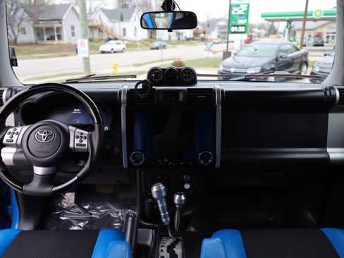 Used 2007 Toyota FJ Cruiser 4WD image 19