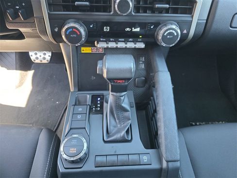 Certified 2024 Toyota Tacoma TRD Sport image 27