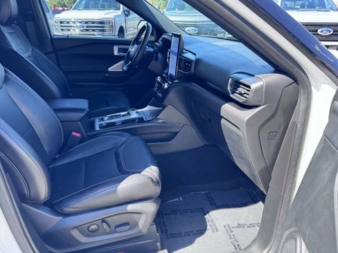 Certified 2023 Ford Explorer ST w/ Equipment Group 401A AWD/4WD image 19
