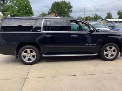 Used 2015 Chevrolet Suburban LTZ AWD/4WD image 10