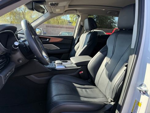 Used 2022 Acura MDX FWD w/ Technology Package image 12