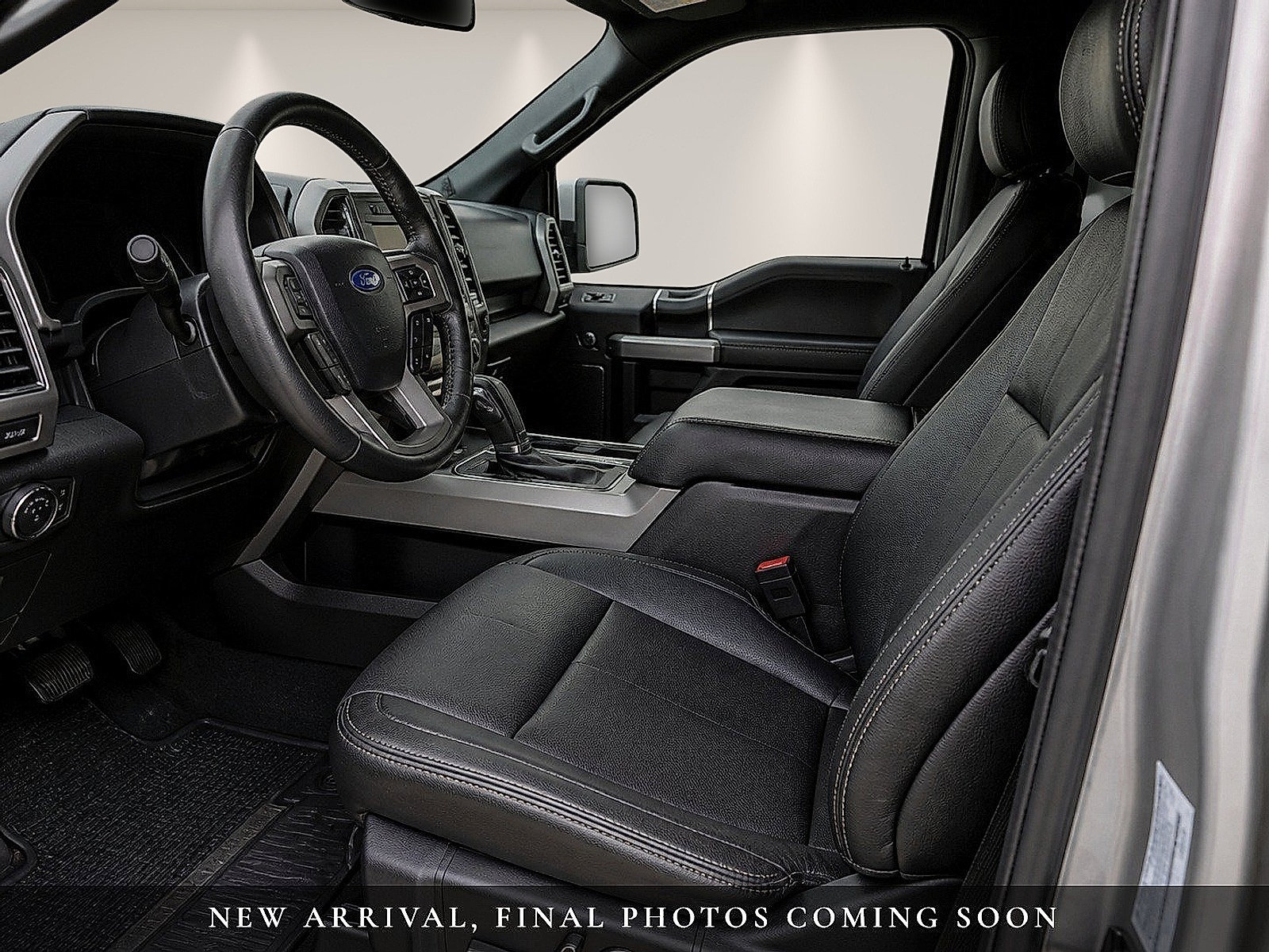 Used 2019 Ford F150 Lariat w/ Equipment Group 502A Luxury AWD/4WD image 7