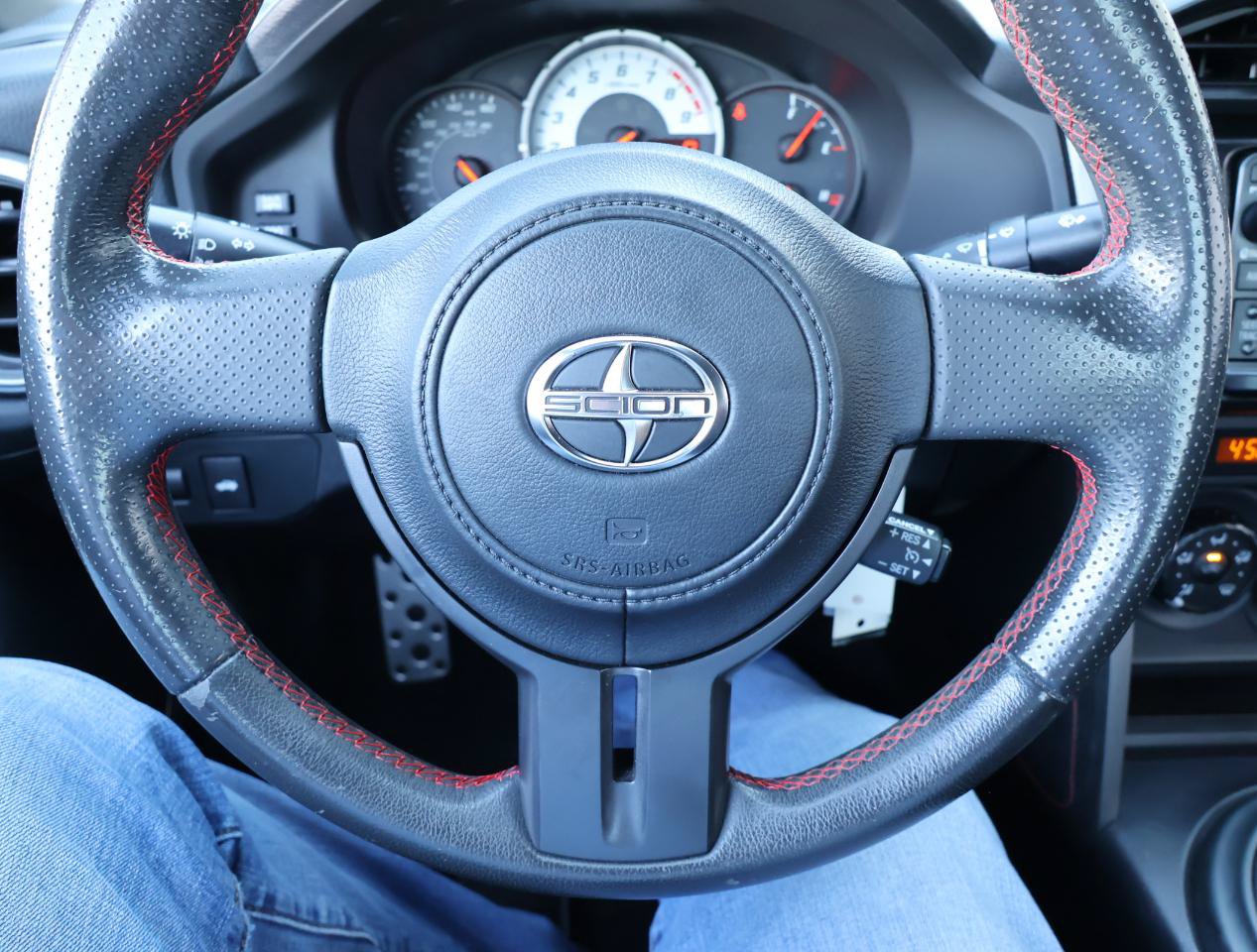 Used 2014 Scion FR-S RWD image 48