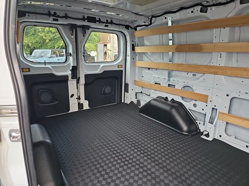 Used 2025 Ford Transit 250 Low Roof w/ Exterior Upgrade Package RWD image 12