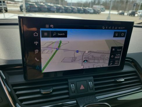 Used 2025 Audi SQ5 Premium Plus AWD/4WD image 25