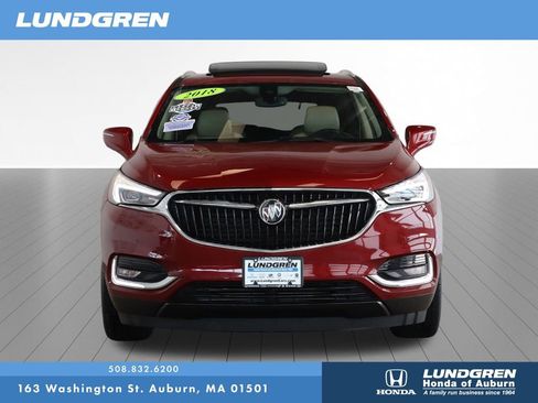 Used 2018 Buick Enclave Premium w/ Experience Buick Package AWD/4WD image 2