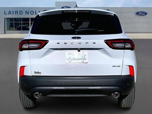 New 2026 Ford Escape ST-Line w/ Tech Pack #1 image 4