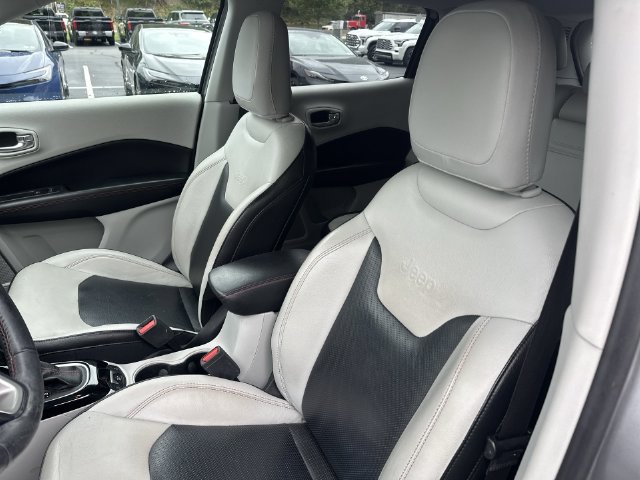 Used 2019 Jeep Compass Limited w/ Safety & Security Group AWD/4WD image 13