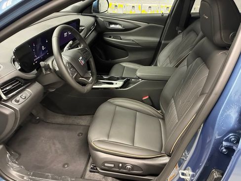 New 2026 Buick Envista Sport Touring FWD image 22