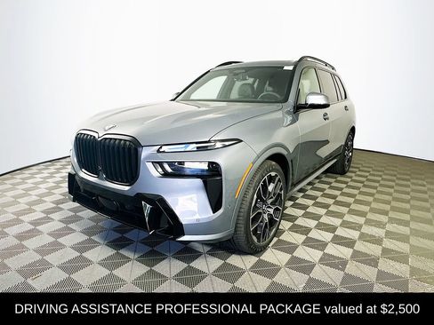 New 2026 BMW X7 xDrive40i w/ M Sport Package AWD/4WD image 4