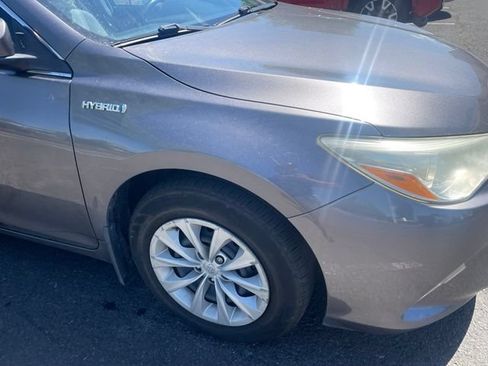 Used 2015 Toyota Camry LE FWD image 17