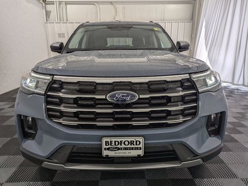 New 2026 Ford Explorer Active w/ Active Comfort Package AWD/4WD image 3