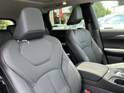 New 2027 INFINITI QX60 Luxe w/ Cargo Package AWD/4WD image 15