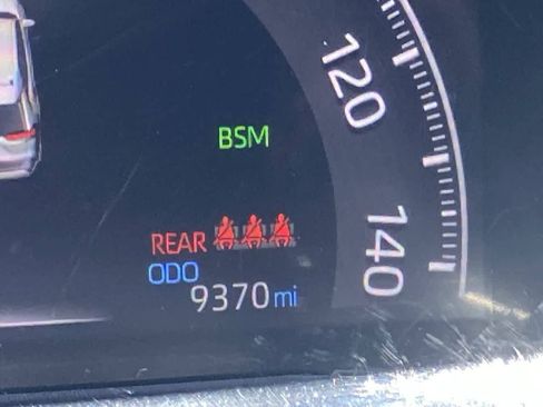 Certified 2025 Toyota RAV4 LE AWD/4WD image 15