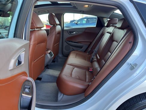 Used 2018 Chevrolet Malibu Premier w/ Premier Sun and Wheel Package image 42