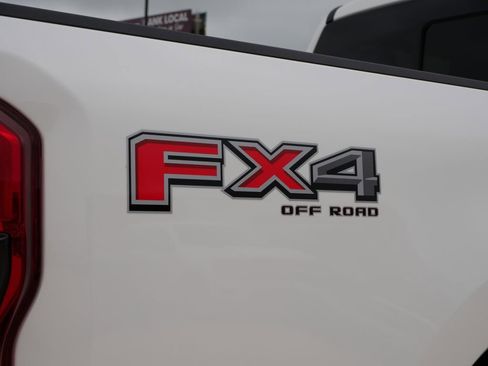 New 2026 Ford F250 Platinum AWD/4WD image 9