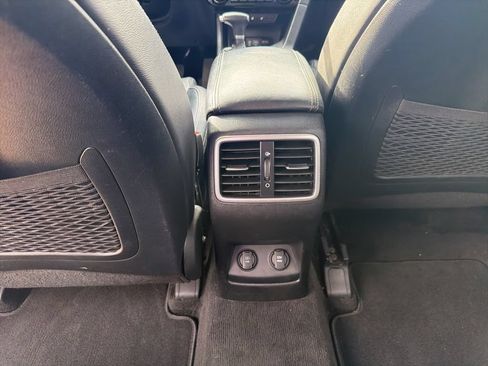 Used 2018 Kia Sportage EX w/ EX Premium Package FWD image 17