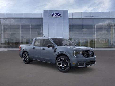 New 2026 Ford Maverick Lariat w/ 4K Tow Package AWD/4WD image 7