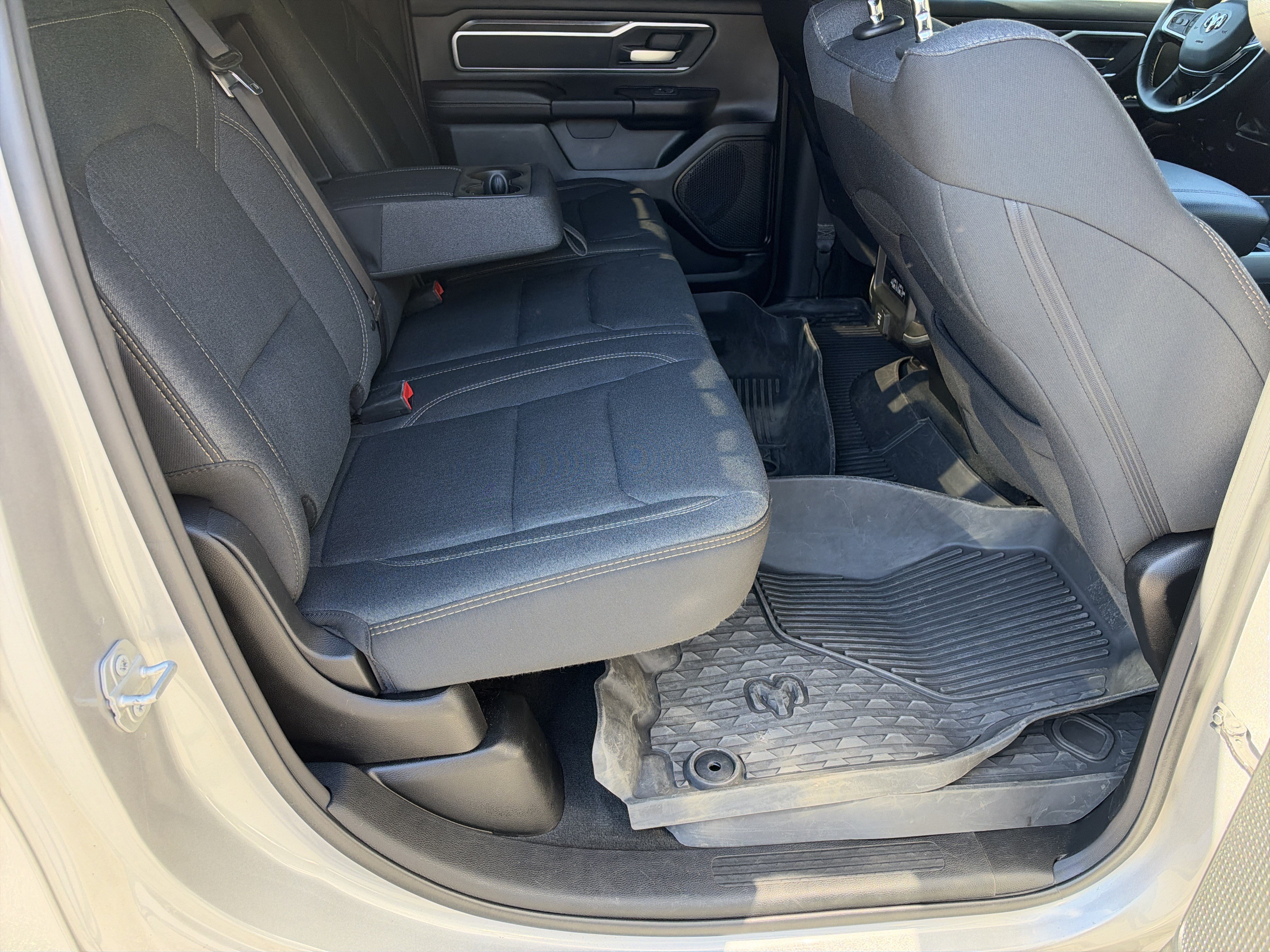 Used 2020 RAM 1500 Big Horn AWD/4WD image 18