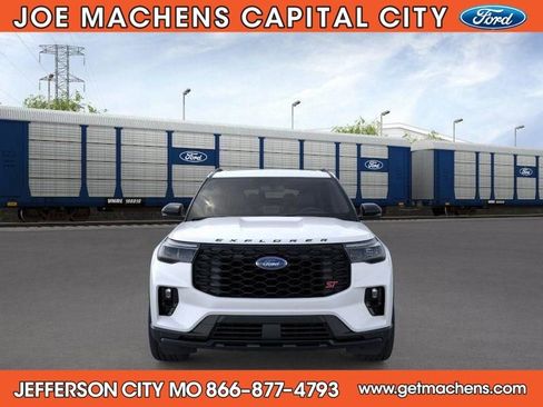 New 2026 Ford Explorer ST image 8