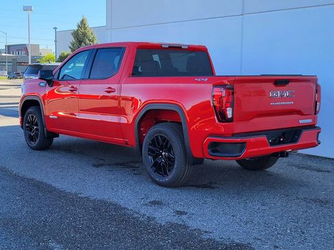 New 2025 GMC Sierra 1500 Elevation image 12