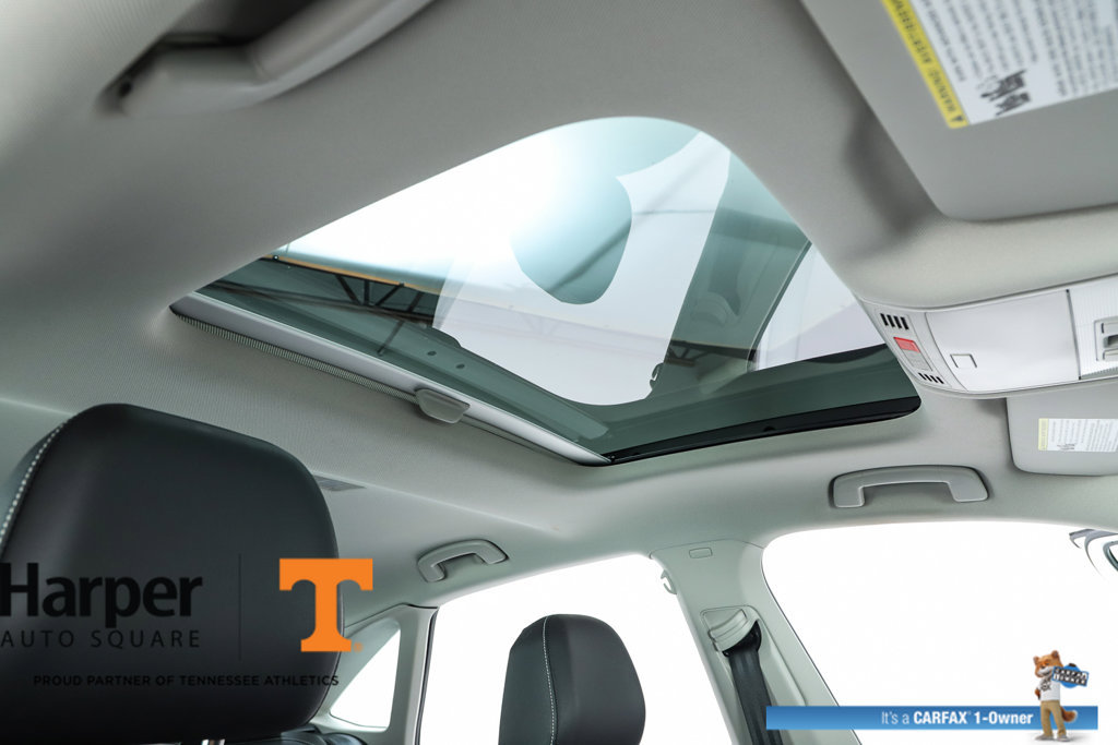 Used 2025 Volkswagen Jetta SEL FWD image 35