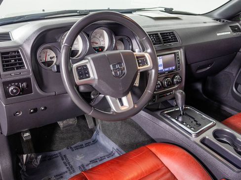 Used 2013 Dodge Challenger R/T Plus image 3