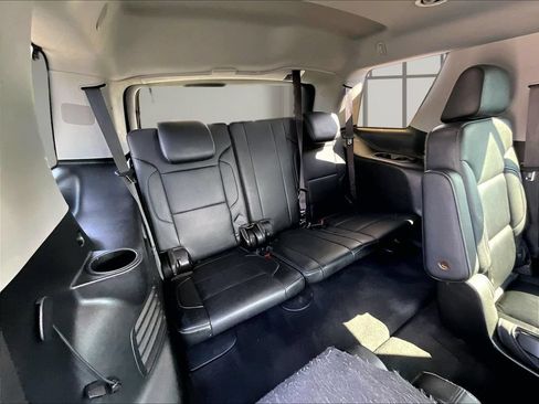 Used 2020 GMC Yukon SLT w/ Graphite Performance Edition AWD/4WD image 29
