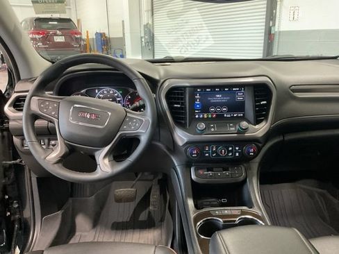 Used 2023 GMC Acadia AT4 w/ GMC Pro Grade Package AWD/4WD image 21