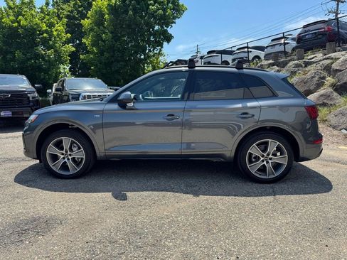 Used 2025 Audi Q5 2.0T Premium AWD/4WD image 2