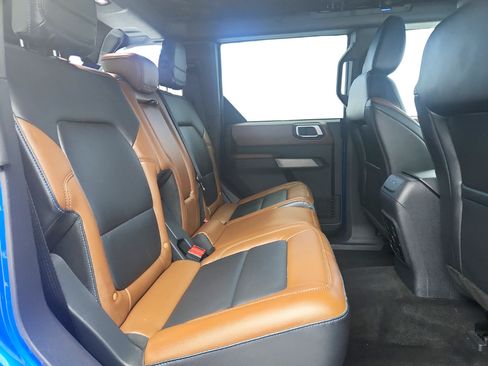 Used 2022 Ford Bronco Outer Banks AWD/4WD image 26