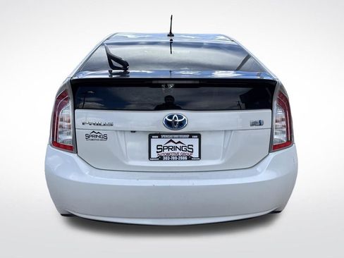 Used 2015 Toyota Prius Three image 4
