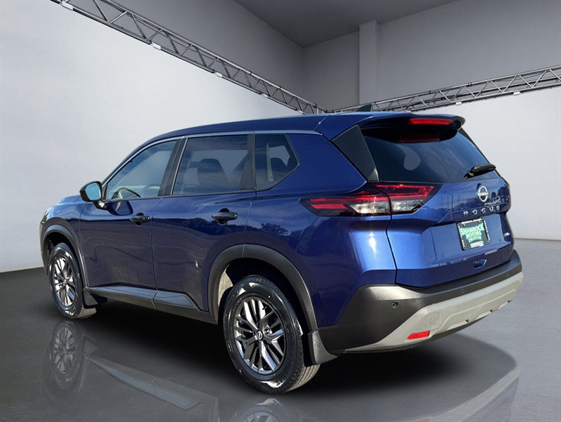 Used 2023 Nissan Rogue S AWD/4WD image 5