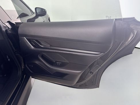 Used 2023 Porsche Taycan w/ Premium Package image 28