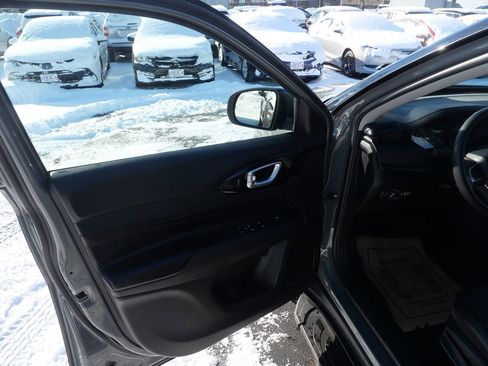 Used 2022 Jeep Compass Trailhawk image 15