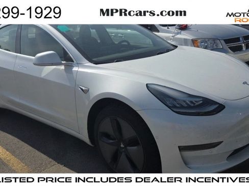 Used 2019 Tesla Model 3 Long Range RWD image 1